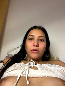 IsabellaJoness_ live sex cam