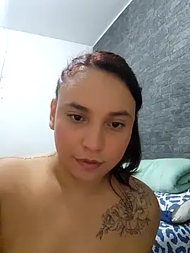 LizzRouse live sex cam