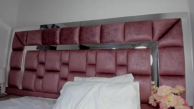 tamararose1 live sex cam