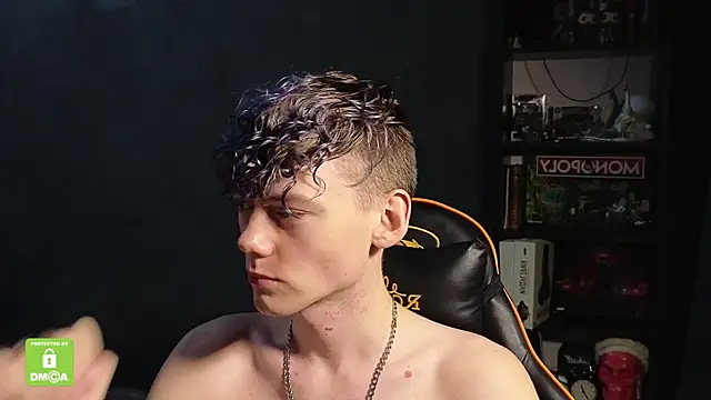 Keytaro live sex cam