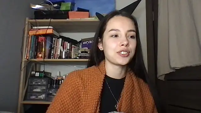 Yuna5343 live sex cam