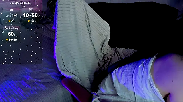 AkiraAsai live sex cam