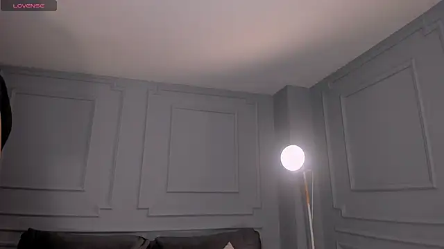 NiaSalvatore live sex cam