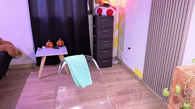 Nicole_diaz7 live sex cam