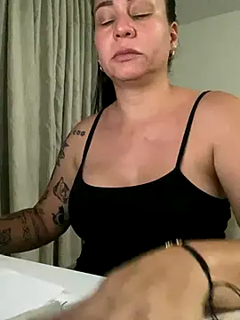 HealingHoney live sex cam