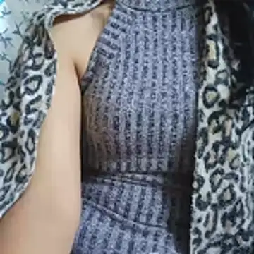 Aashiika1176 live sex cam