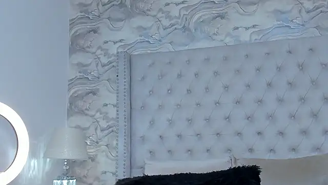 Kev_jenner live sex cam