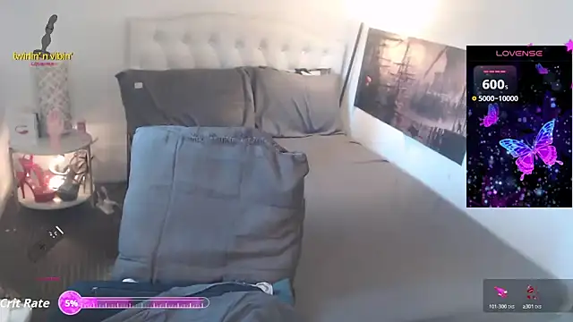 NinaDOM4CUM live sex cam