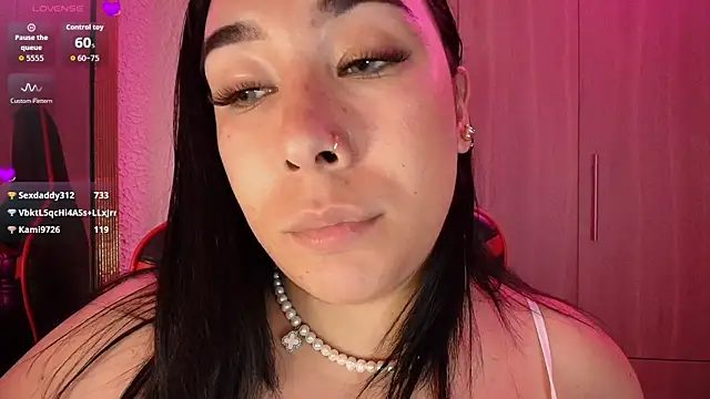 leahtemptation3 live sex cam