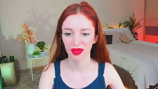 ChristinaConteeree live sex cam