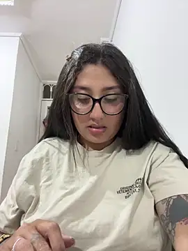 croftsmila live sex cam