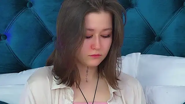 MiaJoys live sex cam