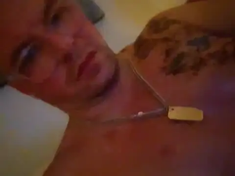 Vinyboy69 live sex cam