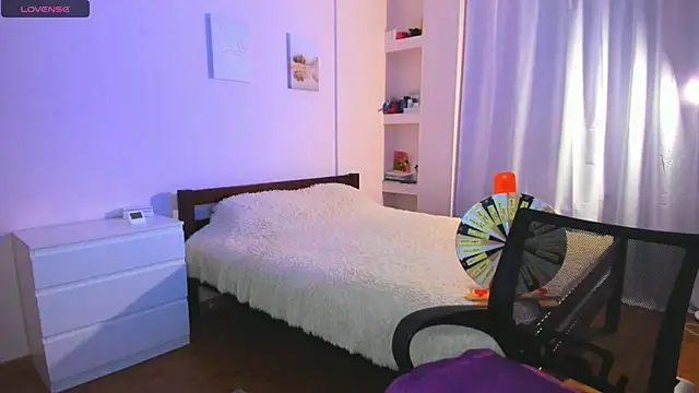 Ellista live sex cam