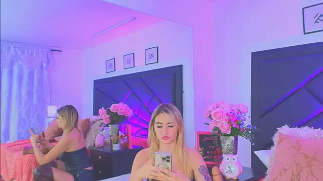 MaryDeniro live sex cam