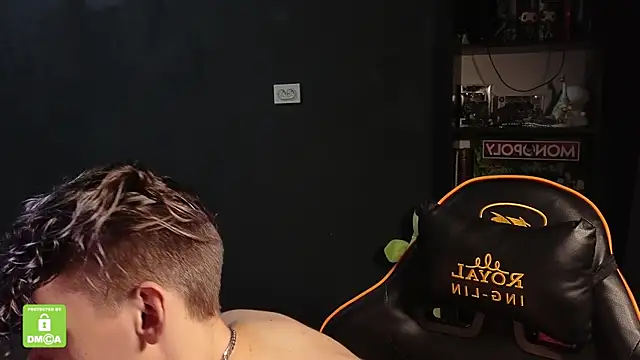 Keytaro live sex cam