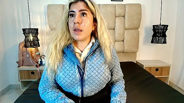 AdharaSmithh live sex cam