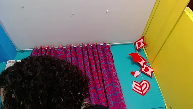 valerie_mase live sex cam