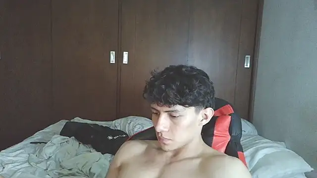 aresholland live sex cam