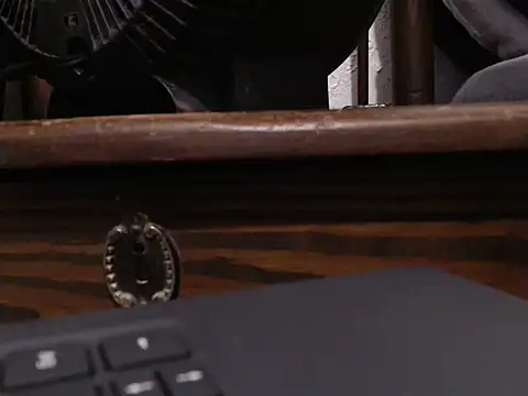 Talenjames4 live sex cam