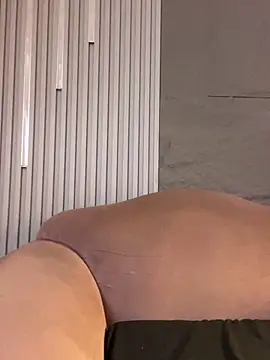 KaitlynLoveCam live sex cam