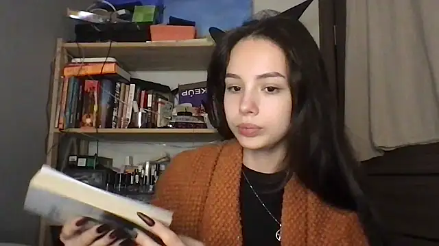 Yuna5343 live sex cam