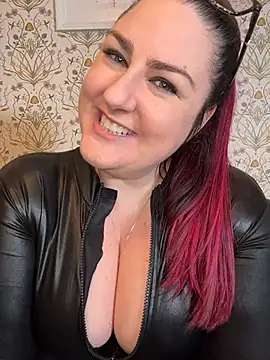 Lacey-BBW live sex cam