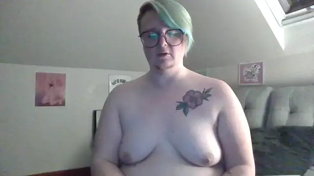 queerlyjaz live sex cam