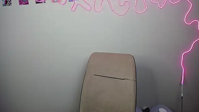 yoi_mika live sex cam