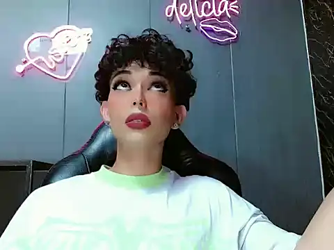 Marian_LV live sex cam