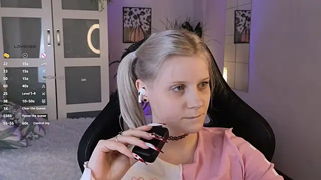 ShineJoan live sex cam