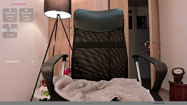 MaggieBrownn live sex cam