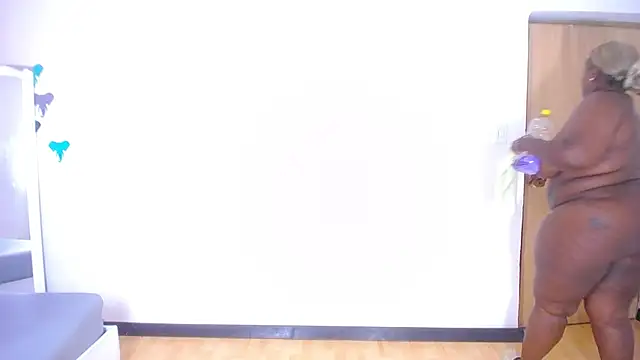 exotic_karmella live sex cam