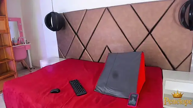 PenelopeGuzman__ live sex cam