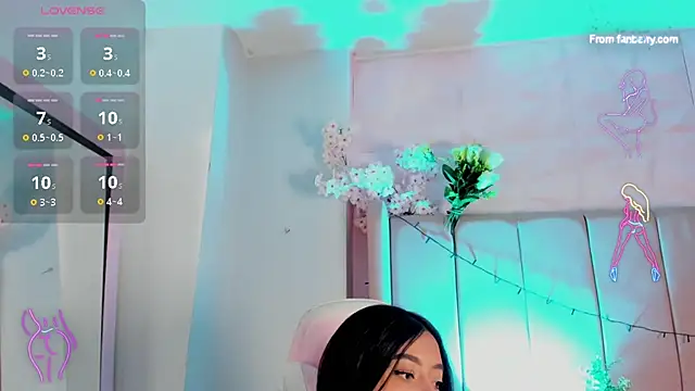 MollyBigBoobs12 live sex cam