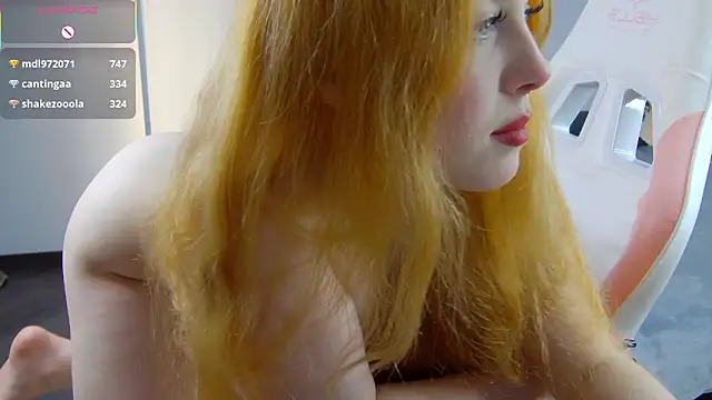 GiKarerra live sex cam