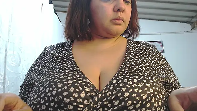 mia_donatto369 live sex cam