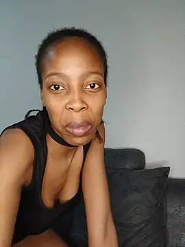 MsParisSmith live sex cam