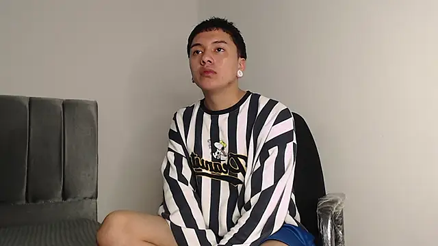 alex-lover live sex cam