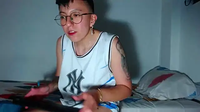 Sexyboy_666 live sex cam