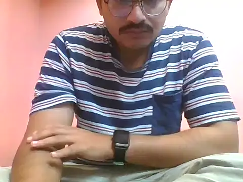 naughtymike0007 live sex cam