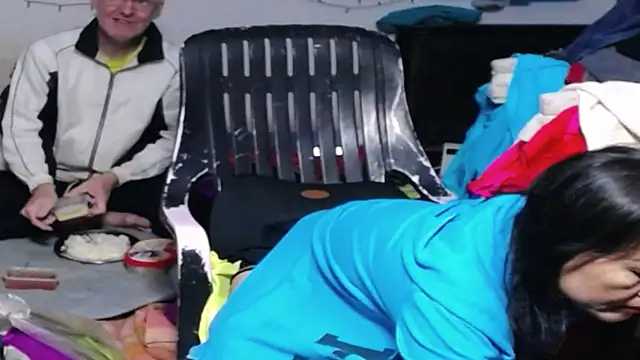 1CuteAndSexy69 live sex cam