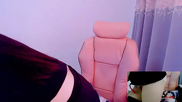 Little-sweet live sex cam