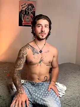 Valentino_Xander live sex cam