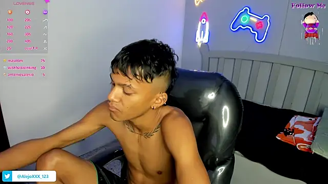 loistwink_ live sex cam