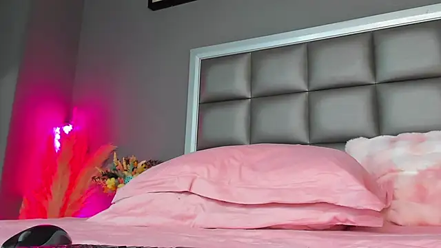 Anais_Bloom live sex cam