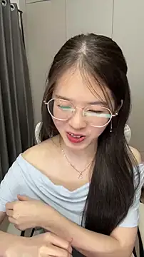 Qianqian-888 live sex cam