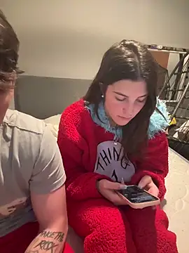 YoungCouple2007 live sex cam