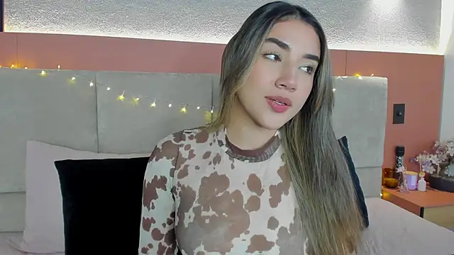 AniiRose live sex cam