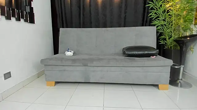 Wet_Girlxxx live sex cam